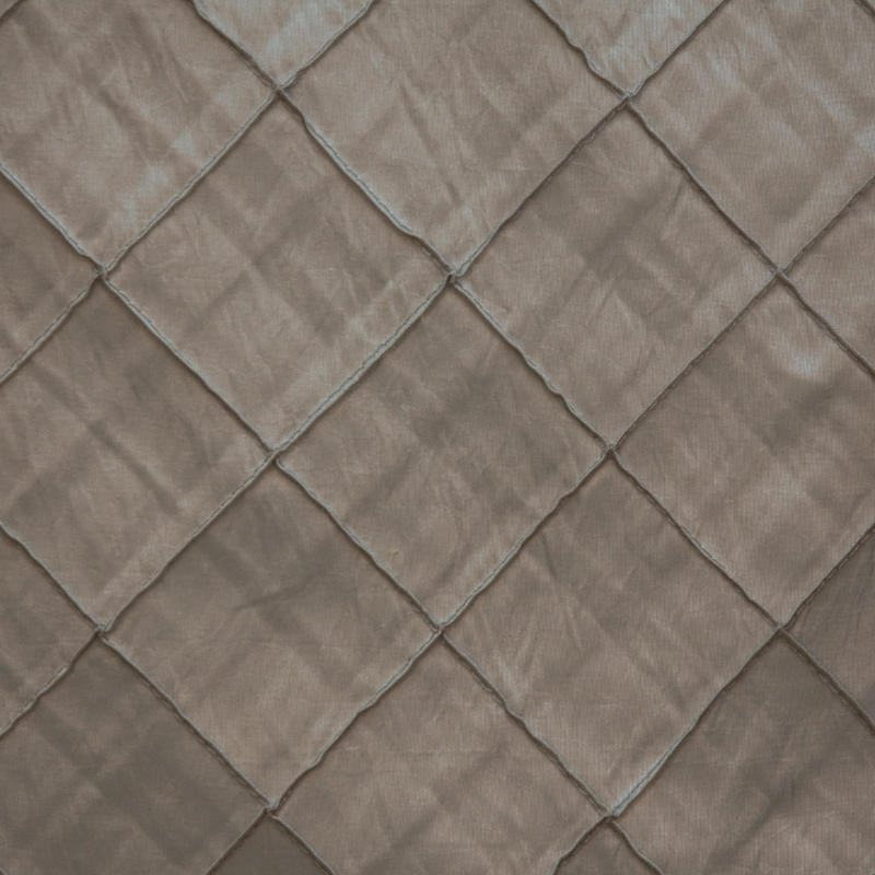 Pintuck | Platinum